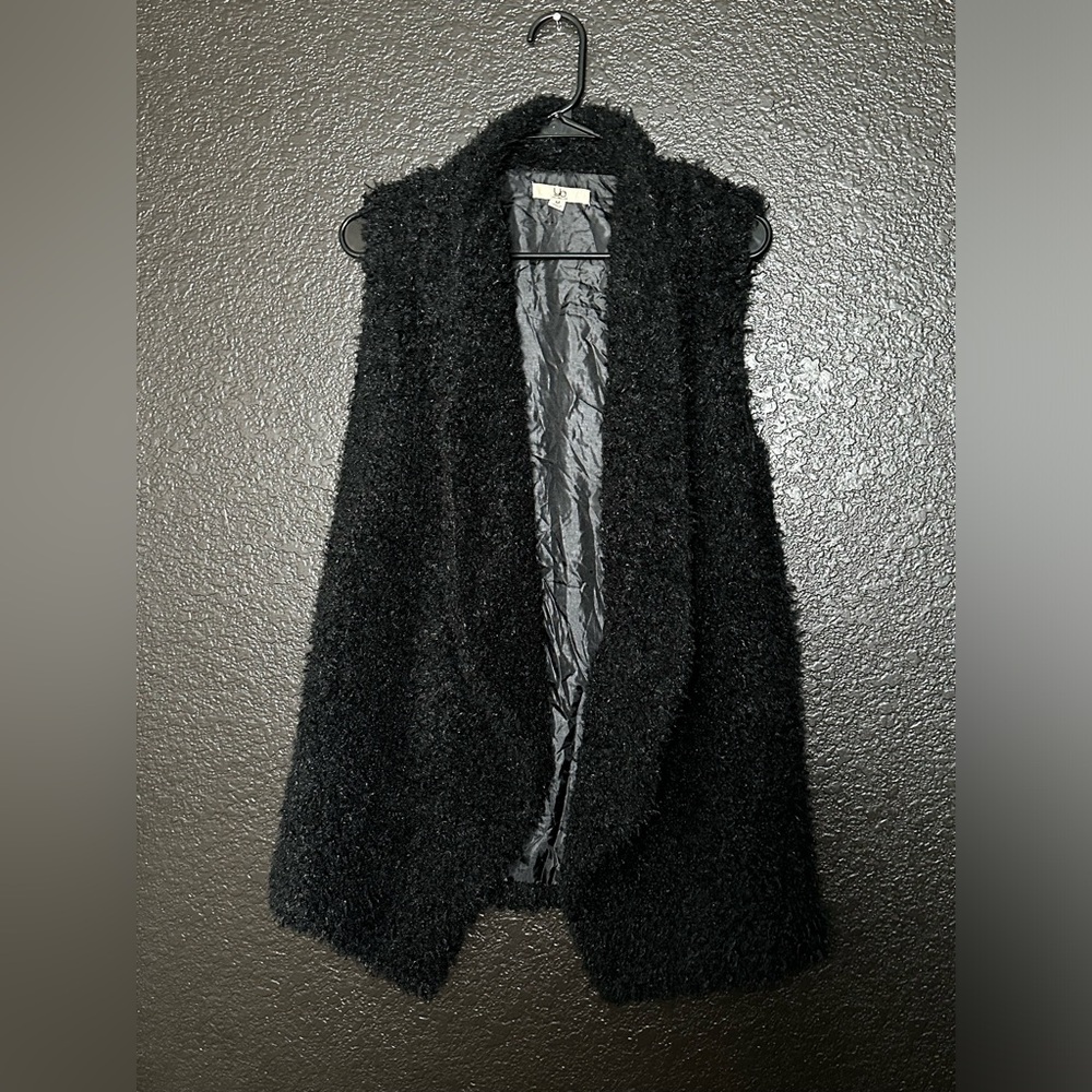Ya Los Angeles Black Fuzzy Faux Fur Sweater Vest